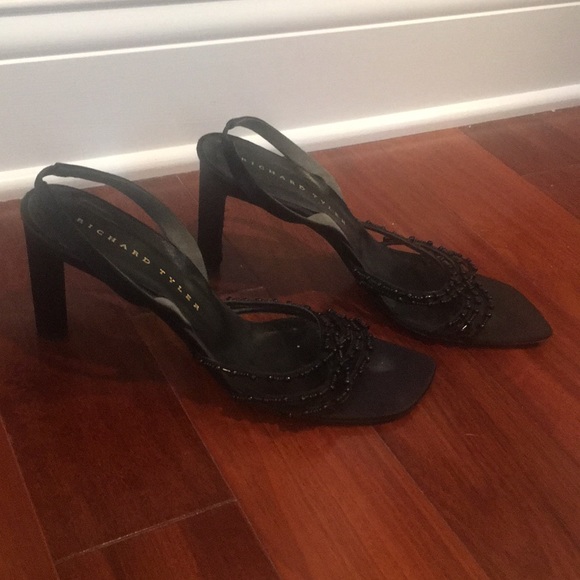Richard Tyler beaded black heels - Picture 6 of 7